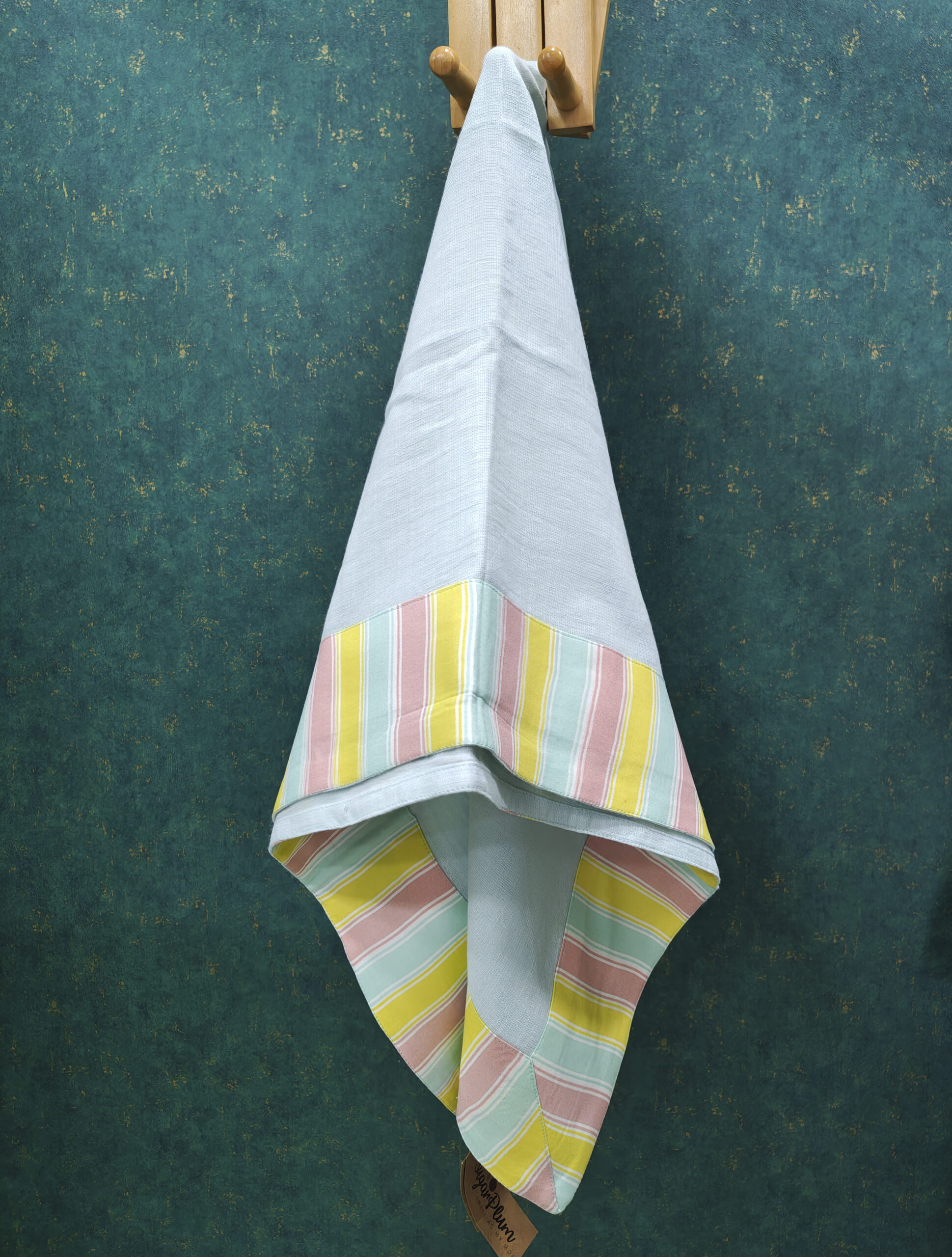 Stripe border towel